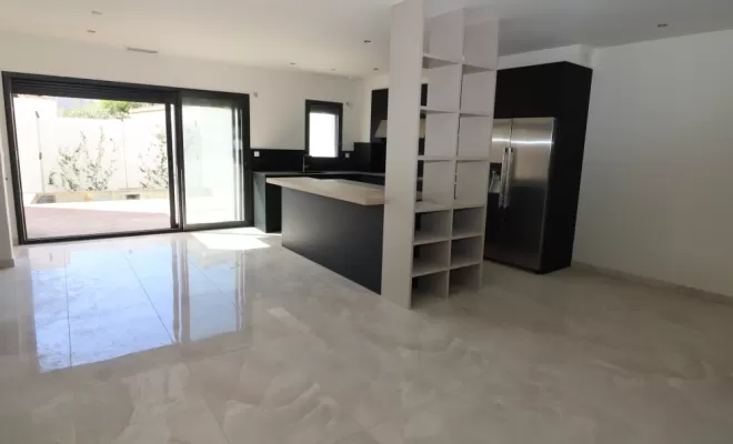 Maison neuve contemporaine a Canet-Plage , Canet-en-Roussillon, Nathalie Huc Immobilier