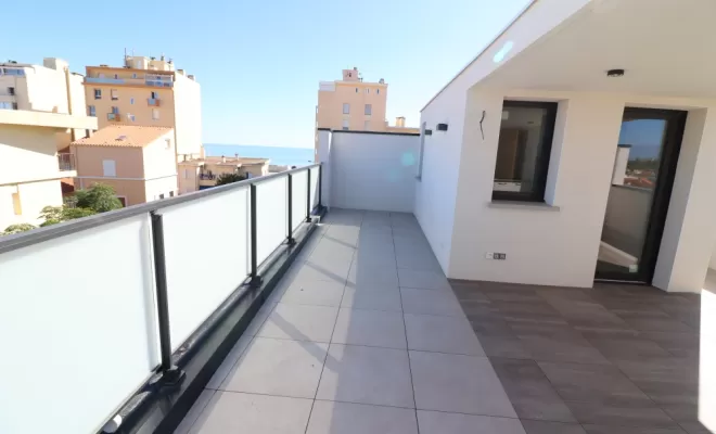 Maison neuve contemporaine a Canet-Plage , Canet-en-Roussillon, Nathalie Huc Immobilier