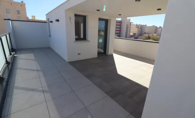 Maison neuve contemporaine a Canet-Plage , Canet-en-Roussillon, Nathalie Huc Immobilier
