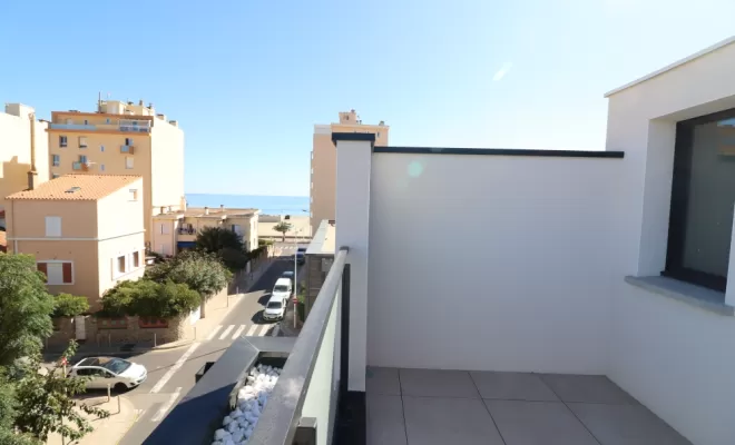 Maison neuve contemporaine a Canet-Plage , Canet-en-Roussillon, Nathalie Huc Immobilier